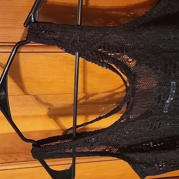 Fringe, Lace Crop Top NWOT - Picture 4 of 9